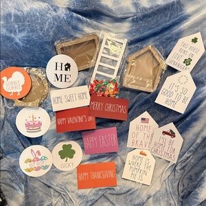 Festive Home Party Sign Set - Multicolor